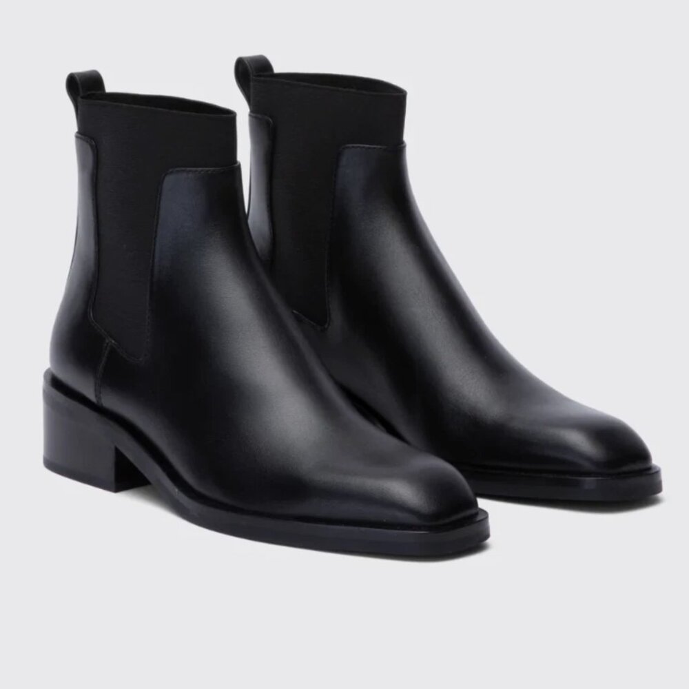 NEW IN BOX Philip Lim Alexa 40MM block heel Chelsea Boots size 41 leather black